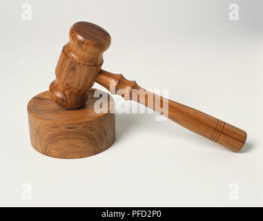 Judge's Hammer und Block Stockfoto