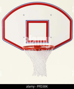 Basketball, Korb und Backboard, hautnah. Stockfoto