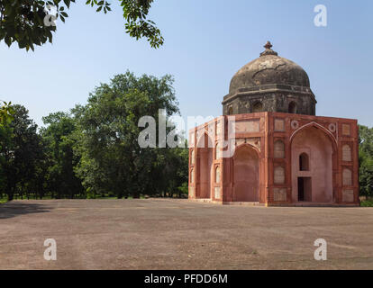 Neu Delhi, Indien - 27. August 2014 einen Blick auf Afsarwala Grab Stockfoto