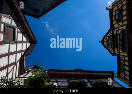 Detail der Fachwerkhäuser in Bacharach, Deutschland. Stockfoto