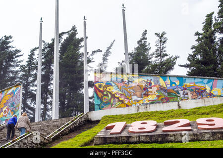 Giron, Ecuador/Jan 2015 - Plakette feiert Sieg über Peru im Jahr 1995 Krieg der Cenepa Stockfoto