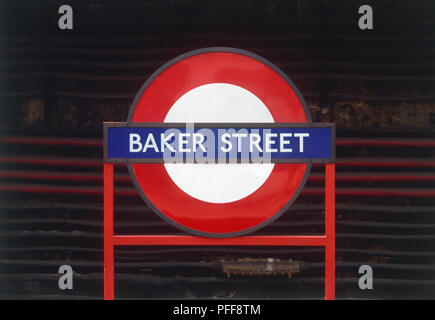 England, London, Baker Street, U-Schild Stockfoto