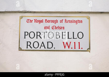 England, London, Street name Zeichen für die Portobello Road. Stockfoto