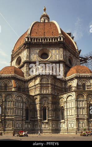 Italien, Florenz, drei Apsiden mit Miniatur Dome Gehäuse fünf Kapellen am östlichen Ende der Duomo, Kathedrale. Stockfoto