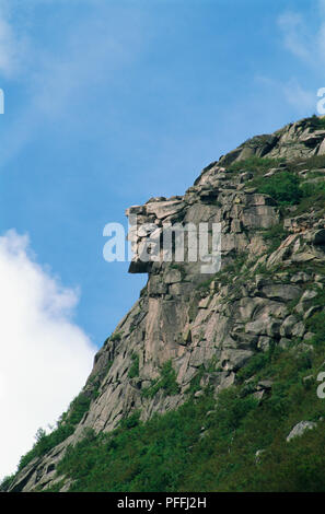 USA, New Hampshire, alte Mann der Berge Felswand. Stockfoto