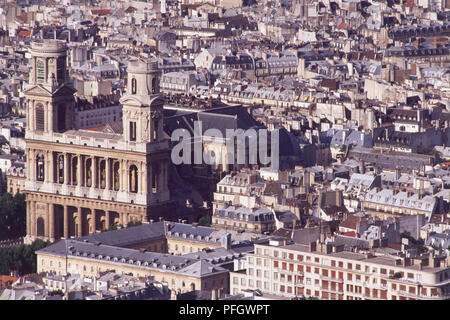 France, Paris, view over Paris rooftops, cityscape. Stockfoto