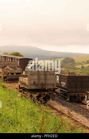 Lynton und Yarmouth Railway, Devon, England - 13. August 2018: Im Viktorianischen Stil Woody Bay Bahnhof ist berühmte Touristenattraktion. Stockfoto