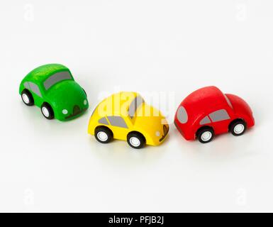 Rot, Gelb und Grün Spielzeug Käfer Autos Stockfoto