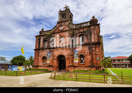 Alte Kirche (St. Erzengel Michael) - caramoan, Camarines Sur, Philippinen Stockfoto