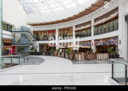 Im Inneren des Manchester Arndale Shopping Centre in Manchester, England. Stockfoto