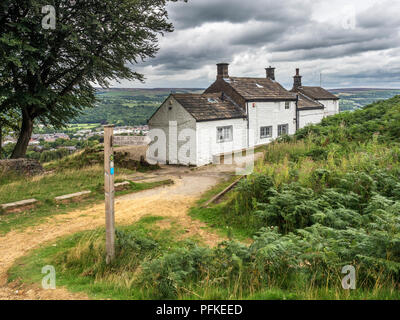 Weiß Wells Spa Cottage in Ilkley Moor in der Nähe von Skipton West Yorkshire England Stockfoto