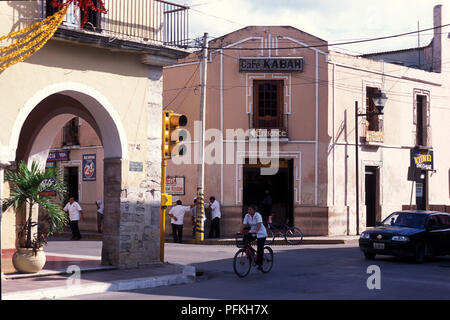 Die kolonialen und Altstadt von Valladolid auf Yucatan in der Provinz Quintana Roo in Mexiko in Mittelamerika. Mexiko, Valladolid, Januar 2009. Stockfoto