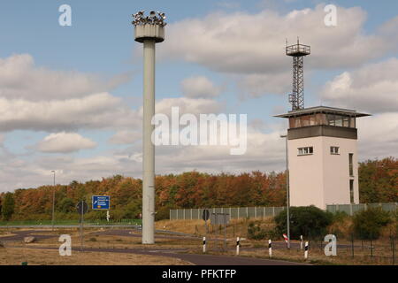 Ehemalige Grenzstation Marienborn bei Helmstedt zwischen West- und Ostdeutschland in Sachsen Anhalt. Heute Gedenkstätte der deutschen Teilung. Stockfoto