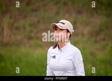 Jeongseon, östlich von Seoul, Südkorea. 22 Aug, 2018. Shin-Ae Ahn (KOR) Golf: Shin-Ae Ahn von Südkorea Teilnahme an Schulungen am Vorabend der ersten Runde der KLPGA Hoch 1 Resort Ladies Open 2018 auf dem High 1 Country Club in Jeongseon, östlich von Seoul, Südkorea. Quelle: Lee Jae-Won/LBA/Alamy leben Nachrichten Stockfoto