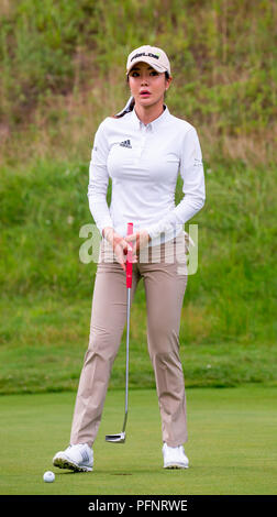 Jeongseon, östlich von Seoul, Südkorea. 22 Aug, 2018. Shin-Ae Ahn (KOR) Golf: Shin-Ae Ahn von Südkorea Teilnahme an Schulungen am Vorabend der ersten Runde der KLPGA Hoch 1 Resort Ladies Open 2018 auf dem High 1 Country Club in Jeongseon, östlich von Seoul, Südkorea. Quelle: Lee Jae-Won/LBA/Alamy leben Nachrichten Stockfoto