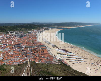 Blick auf Nazare Strand Portugal 2017 Stockfoto