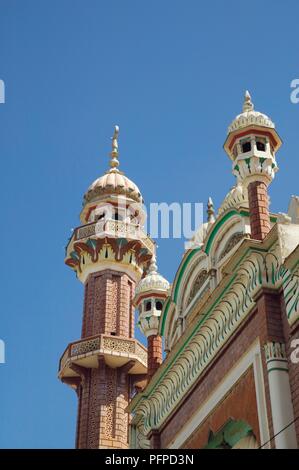 Kenia, Machakos, Minaretten und Detail der Fassade der Moschee Stockfoto