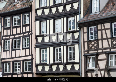 Frankreich, Elsass, Straßburg, Fachwerkhäuser, Fassaden Stockfoto