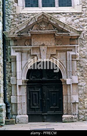 Grossbritannien, England, London, City of London, St Mary-le-Bow Kirche, Eingang Stockfoto