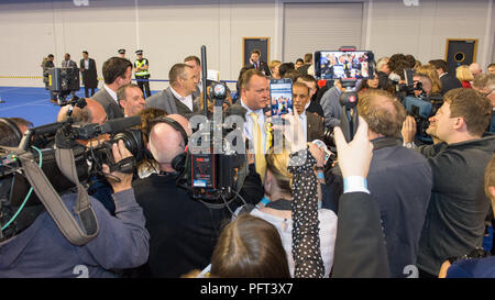 SNP-Kandidat Chris Stephens gewinnt die Glasgow South Sitz, britischen Parlamentswahlen, Emirates Arena, Glasgow, 9. Juni 2017 Stockfoto