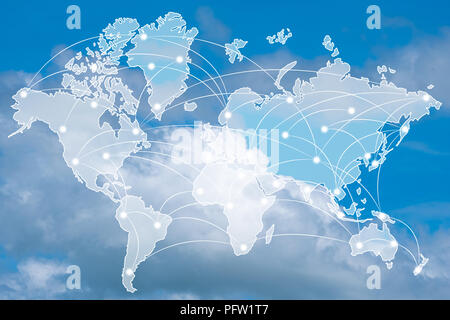 Doppelbelichtung Weltkarte und das globale Netzwerk oder Wireless Communication Network über Süße pastellfarbenen Wolken und Himmel, soft Wolkig mit Farbverlauf Stockfoto