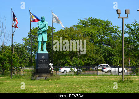 Die 1999 Jose Rizal Memorial Denkmal aus der Lake Shore Drive in Chicago's Uptown Nachbarschaft philippinischen Unabhängigkeit zu gedenken. Stockfoto