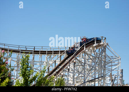 Der wilde Achterbahn im Six Flags America amusement park in Upper Marlboro, Maryland. Stockfoto