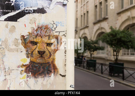 Paris Street Art - Leopard street art im Marais-Viertel von Paris, Frankreich, Europa. Stockfoto