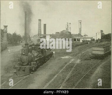 . Der Kuba zu überprüfen. 34 DIE KUBA zu überprüfen. Zentrale "Santa Ocrtrudis." 6. Januar, wenn wir 780.000 Tonnen geschätzt. Diese Kultur war ich) mit einem um 67 Fabriken. Die Aussichten für die 1916-17 Amerikanische Rübenkampagne ist für eine grosse Ernte, ahhough ist es noch zu früh, um auf jeden Fall die Größe der gleichen. Es wird erwartet, dass zwei (2) alte Fabriken Thai waren während dieser Kampagne, zusätzlich zu den sLx (6) neue Fabriken jetzt kurz vor dem Abschluss steht, wird an der kommenden Ernte. Die englische Pflicht war, erhöhte 500 o am 4. April vom Alter von 9 Jahren. 4d. pro Cwt. (112 lbs.) an 14 s pro Cwt. Dies ist fo Stockfoto