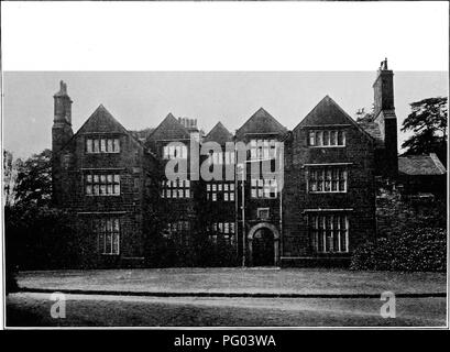 Dieser historische Bericht über die Victoria History of Lancaster County bietet Einblicke in die Naturgeschichte der Region, mit besonderem Schwerpunkt auf der lokalen Flora und Fauna. Der Text bietet einen detaillierten Überblick über das Ökosystem, die Umwelt und die Artenvielfalt des Bezirks. Stockfoto