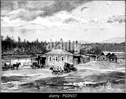 . Vom Nordpol zum Äquator: Studien des wilden Lebens und Szenen in vielen Ländern. Das Verhalten der Tiere; Vögel; Tundren; Ethnologie; Vögel. Eine JOUENEY IN SIBIRIEN. 395 Die angenehme Stadt Jekaterinburg, mit seinem Gold - Schmelzen und gem-schneiden Industries, konnte uns nicht lange Trotz der Gastfreundschaft seiner Bewohner festzunehmen. Für den Frühling war an Stärke, und die Brücken von Eis auf der Flüsse und Bäche, die hatten wir auf dem Weg zu fernen Omsk zu überqueren, wurden Schmelzen und zerbröckeln. Damit wir Hastig drückte durch die asiatische Region. Kg. 58.- eine Poststation in Sibirien. Perm Regierung bis w Stockfoto