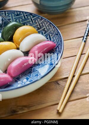 Koreanisches Essen Songpyeon, halbmondförmigen Reis Kuchen Stockfoto