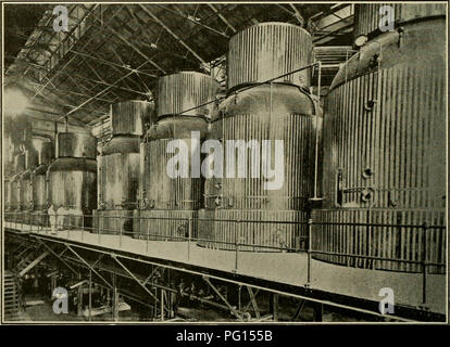 . Der Kuba zu überprüfen. Innenansicht Central Hershey, Provinz Havanna. American Photo Studios, Havanna zentrale Cunagua, Camagruey Provinz. Bitte beachten Sie, dass diese Bilder sind von der gescannten Seite Bilder, die digital für die Lesbarkeit verbessert haben mögen - Färbung und Aussehen dieser Abbildungen können nicht perfekt dem Original ähneln. extrahiert. Munson Steamship Line. New York: Munson Steamship Line Stockfoto