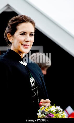Tórshavn, Färöer, Dänemark. 23 Aug, 2018. Kronprinzessin Mary von Dänemark kommen an der Nordic House in Torshavn, am 23. August 2018, ein Diner Host durch den Ministerpräsidenten auf die 1. Der 4 Tage Besuch auf den Färöern Foto: Albert Nieboer/Niederlande/Point de Vue | Quelle: dpa/Alamy Leben Nachrichten zu besuchen Stockfoto