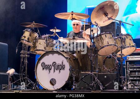 Tinley Park, Illinois, USA. 22 Aug, 2018. IAN PAICE von Deep Purple während der langen Goodbye Tour im Hollywood Casino Amphitheater in Tinley Park, Illinois Credit: Daniel DeSlover/ZUMA Draht/Alamy leben Nachrichten Stockfoto