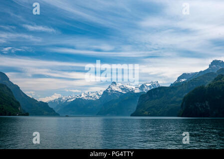 Luzern, Schweiz, 25. Mai 2016, Starten Reise am Vierwaldstättersee, einen Tag, © Peter SPURRIER Stockfoto