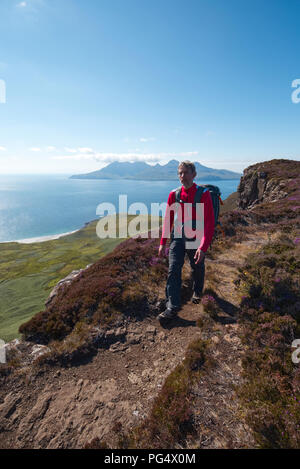 Wandern auf Beinn Bhuidhe, Insel Eigg Stockfoto