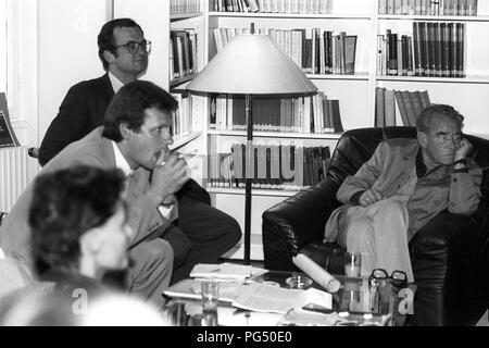 Wöchentliche Sitzung des IWM in Wien. Das IWM (Institut für die Wissenschaften vom Menschen) ist ein unabhängiges Institut für fortgeschrittene Studien in den Geistes- und Sozialwissenschaften 1982 gegründet von Der polnische Philosoph Krzysztof Michalski (zweiter von links). Stockfoto