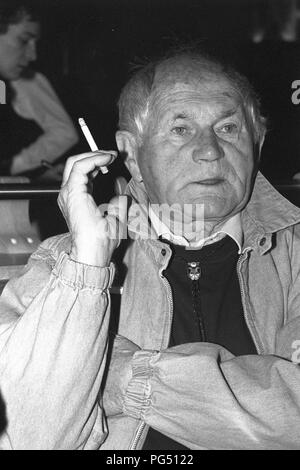 Der tschechische Schriftsteller Bohumil Hrabal an der Pariser Buchmesse - Salon du Livre Paris (Livre). Stockfoto