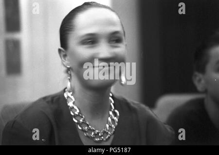 Die tschechische Sängerin Bara Basikova in Prag im Jahre 1990. Stockfoto