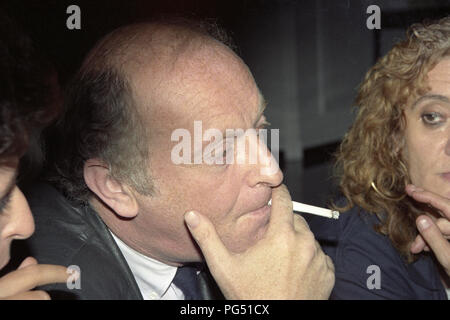 "Der Russische Schriftsteller Joseph Brodsky auf Capri mit dem Literaturpreis erhalten'' Premio Capri''. Brodsky wurde 1987 der Nobelpreis für Literatur ausgezeichnet. Stockfoto