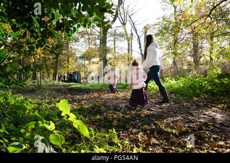 Ribby Halle Halloween Jagd. Familie Tag heraus. Stockfoto