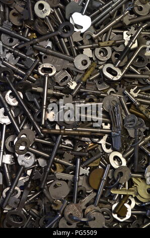 Alt-/Vintage-Tasten, die ein Muster von oben erstellen Stockfoto