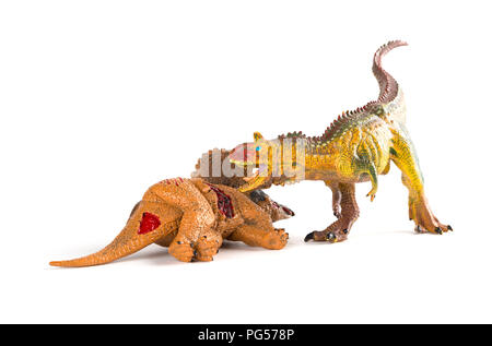 Carnotaurus mit einem triceratops Körper in der Nähe auf weißem Hintergrund Stockfoto