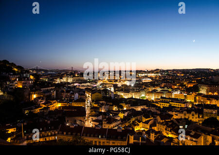 Landschaft von Lissabon Graca Sicht bei Nacht, Portugal, Europa Stockfoto