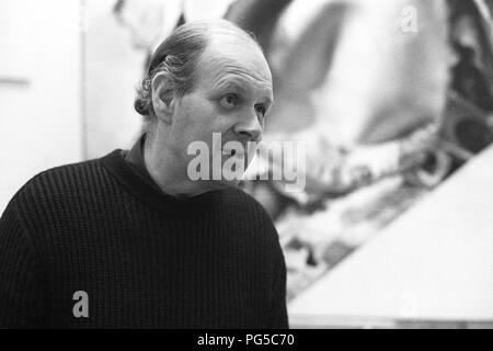 "Die tschechische Maler Zdenek Beran (1937-2014) in seinem Studio in Prag. Beran war ein Mitglied der Gruppe 'Zaostali'' und ab 1990 an der Prager Akademie der Bildenden Künste." lehrte Stockfoto