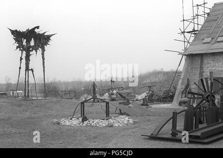 Das Studio von Ales Vesely. Der tschechischen Maler und Bildhauer ist vor allem für seine monumentalen Stein und Metall Skulpturen bekannt. Von 1990 Vesely war Professor an der Prager Akademie der Bildenden Künste. Stockfoto