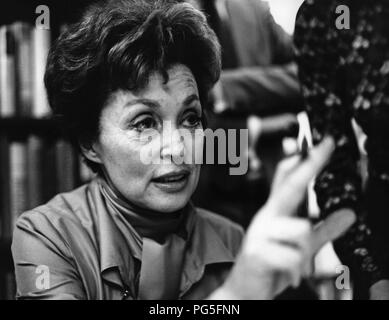 Die Schauspielerin und Autorin Lilli Palmer 1974. Stockfoto