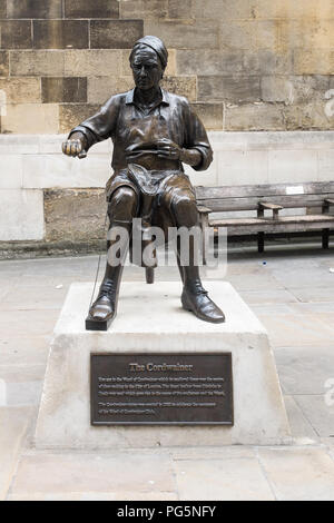 Die Cordwainer Statue in der Londoner City feiert der Bereich, war das Zentrum der Schuh macht im Mittelalter mit Leder aus Cordoba Stockfoto