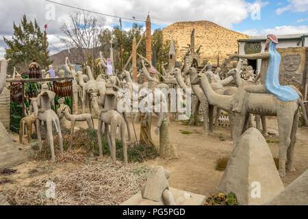 Nieu Bethesda, Südafrika - die Owl House Museum in die Stadt kam über, wenn der Eigentümer Helen Martins's House in ein Outsider Art venue gedreht Stockfoto